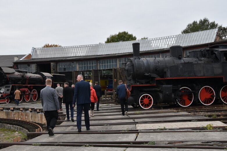   Od 35 lat propagują historię kolei 