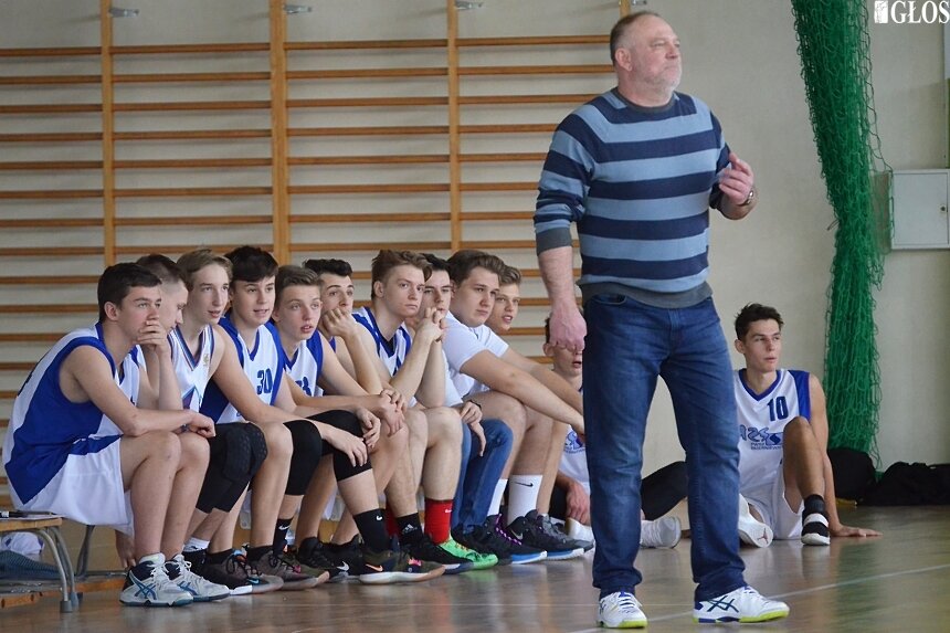 Zespół juniorów ze Skierniewic pod wodzą Krzysztofa Wierciocha zapewnił sobie awans do finału strefy rozgrywek U18. 