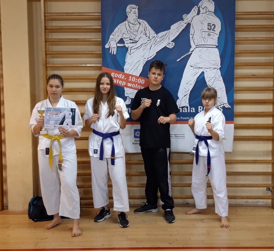 Katarzyna Pacho wicemistrzynią Polski makroregionu wschodniego juniorów młodszych w karate