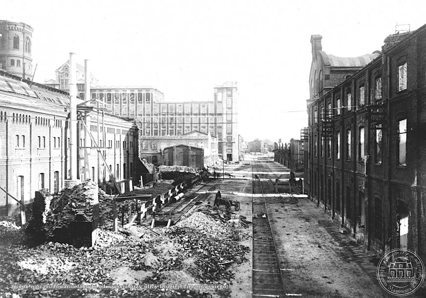Fabryka była zniszczona. Odbudowano ją dopiero w 1923 roku. 