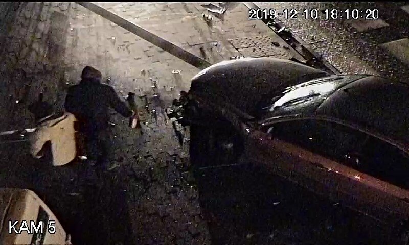 Na skrzyżowaniu ul. Mireckiego i Narutowicza jest kamera miejskiego monitoringu. Zarejestrowała moment wypadku. 