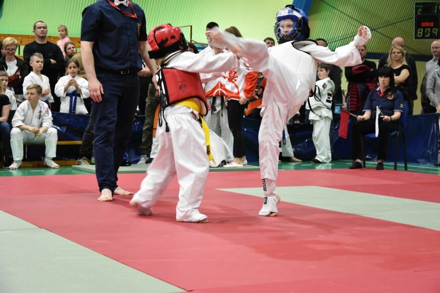 Koronawirus paraliżuje powiatowy sport