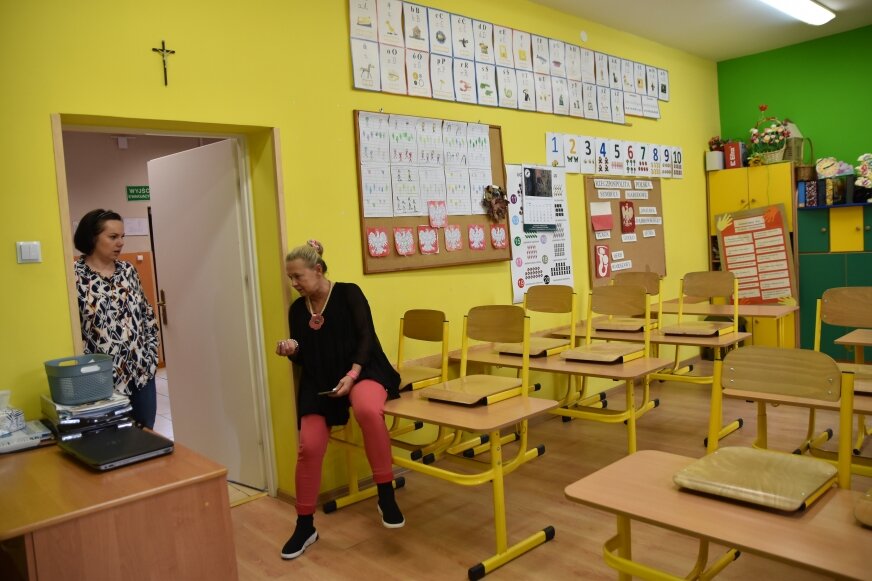 – Szkoła bez dzieci to nie szkoła, źle się w niej czuję – mówi Anna Łapska (fot. Joanna Młynarczyk). 