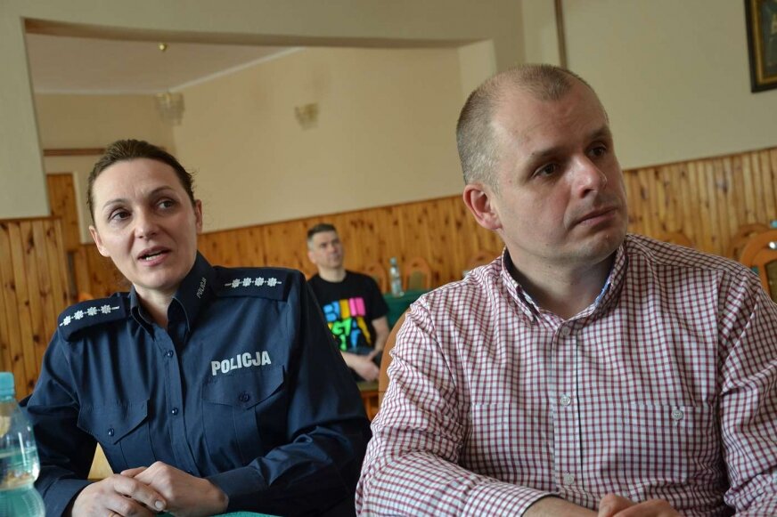 Katarzyna Zych, rzecznik KPP w Grodzisku Mazowieckim (na zdjęciu) mówi, że policja jest bezwzględna w stosunku do osób łamiących zasady kwarantanny. 