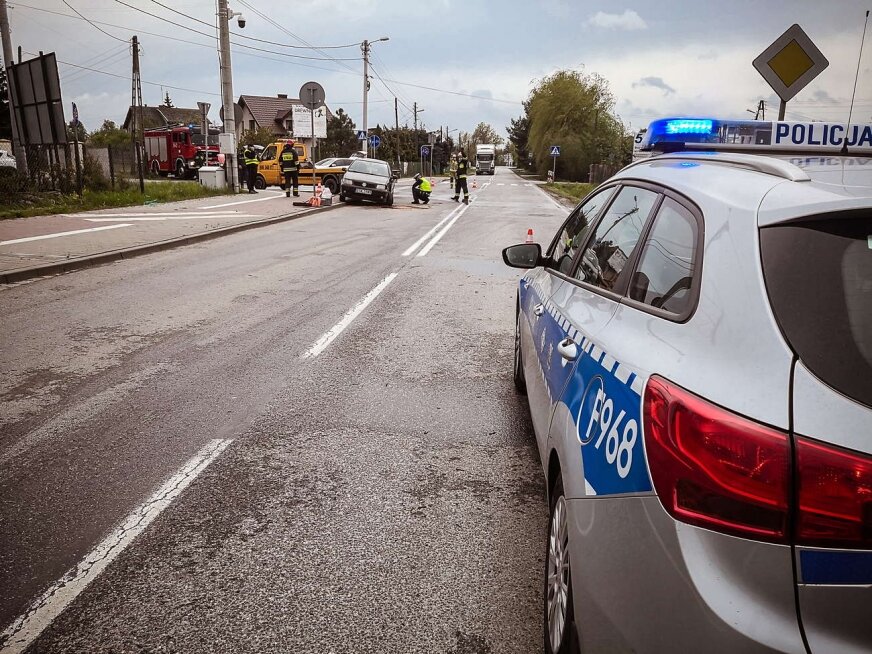 Zderzenie 4 samochodów na Łódzkiej w Skierniewicach