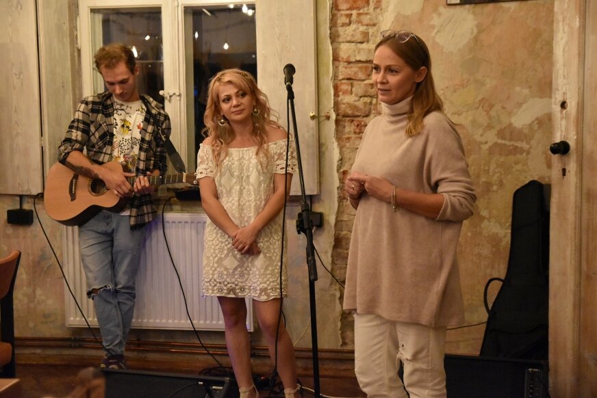 – W ramach naszej nowej inicjatywy odbywać się będą m. in. spotkania z muzykami, malarzami, fotografami i tancerzami – zapowiadają Katarzyna Klimek i Katarzyna Uzar. 