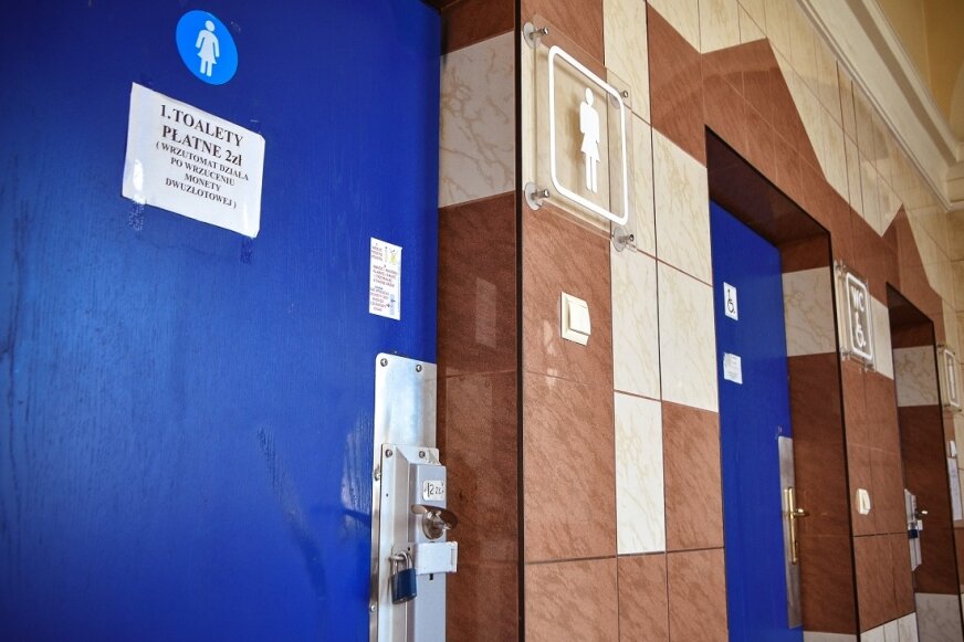 Żyrardowianin okradł dworcową toaletę w Skierniewicach