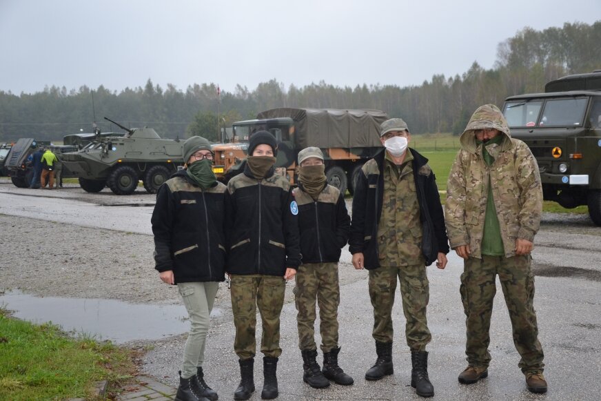 Spotkanie z myślą o miłośnikach starej motoryzacji, odbyło się w Ossie. 