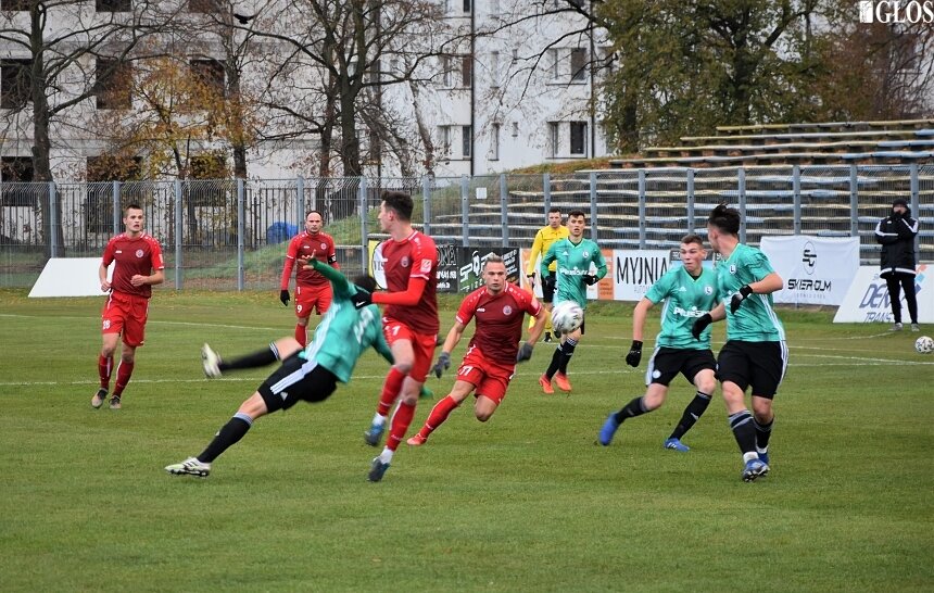 W ostatnim meczu 2020 roku Unia Skierniewice podejmowała Legię II Warszawa. Goście wygrali 2:0. 