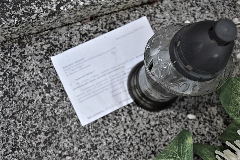 Kryterium nietykalności grobu jest jasne. Tymczasem muszą znaleźć miejsce na pochówki