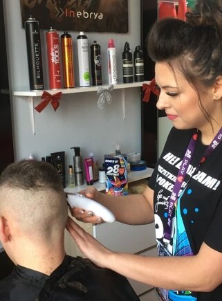 Głuchów: fryzjerki zagrają dla orkiestry