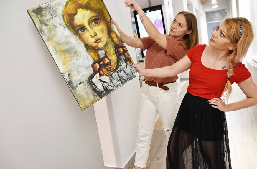 – Nie tylko malarstwo, ale też rzeźba, fotografia, muzyka, taniec – wszystkie dziedziny sztuki spotkają się w Skierniewicach – zapowiadają wydarzenie 19 czerwca w muzeum Katarzyna Uzar i Katarzyna Klimek. 