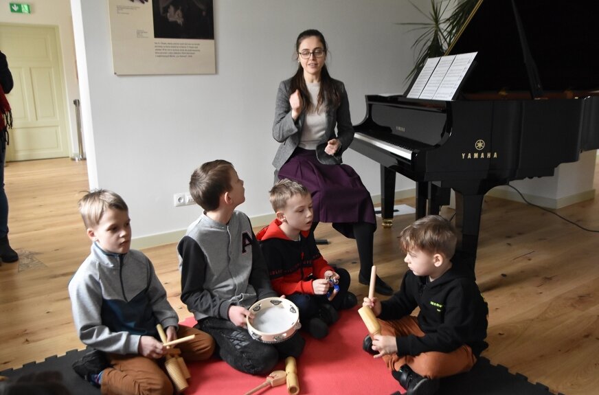Pierwsza lekcja muzyki w Dworku Konstancji Gładkowskiej