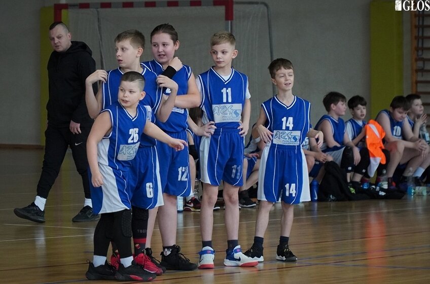 Najmłodsi koszykarze AZS są wiceliderem ligi U11. 