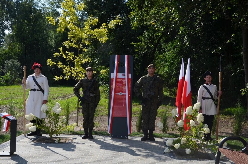 W hołdzie bohaterskiemu mieszkańcowi Jacochowa