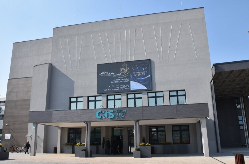 Kulturalne popołudnie w atrium Centrum Kultury i Sztuki w Skierniewicach 