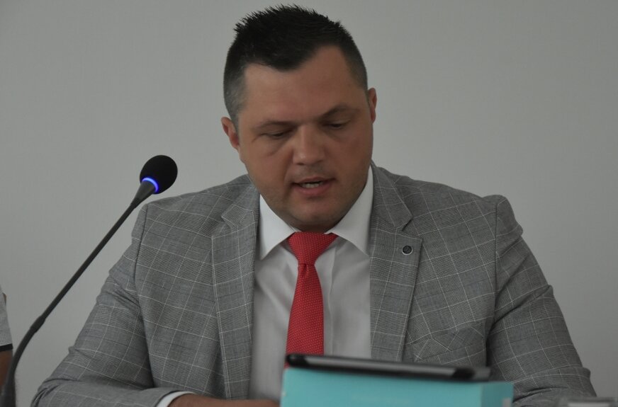 Kamil Michalak został wybrany na przewodniczącego rady gminy Nowy Kawęczyn. 