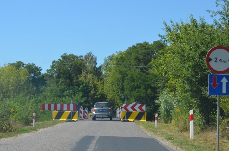 Wiadukt nad CMK w Lublinowie zamknięty 