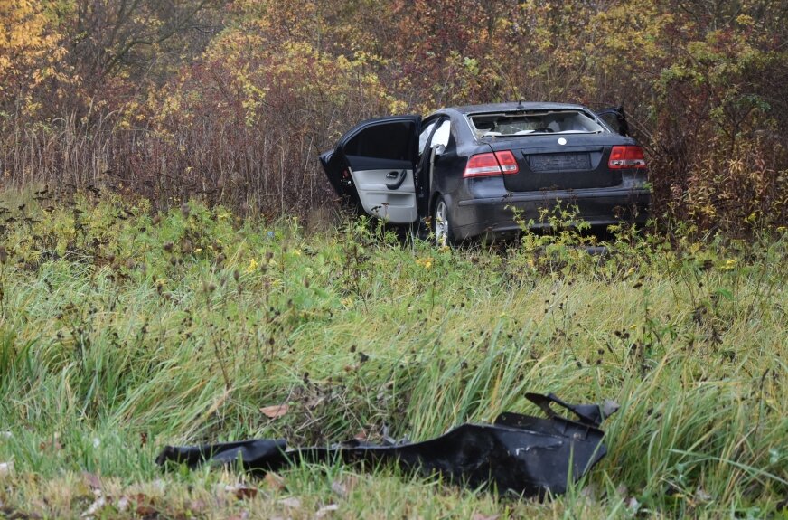 18-letni kierowca stracił panowanie nad autem