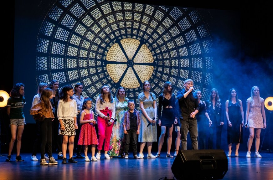 10 lat Pracowni Wokalnej Singers – Koncert Świąteczny pełen magii i wzruszeń 