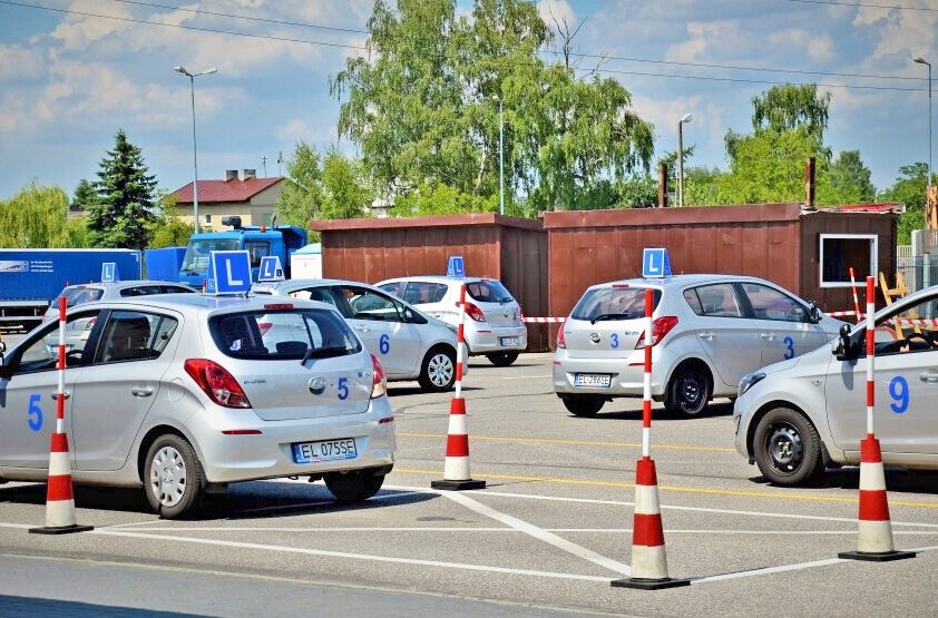 Chcą podwyżki opłat za egzaminy na prawo jazdy 