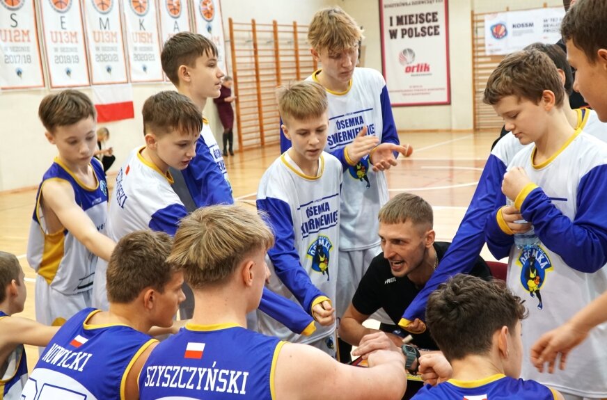 Kadeci młodsi MKS Ósemka triumfowali w turnieju z cyklu Central European Youth Basketball League.  