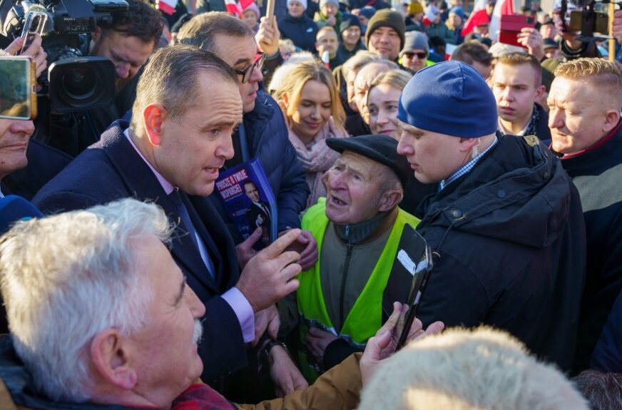 Niespodzianka na Rawce: Karol Nawrocki wygrywa w komisji nr 10 w Skierniewicach