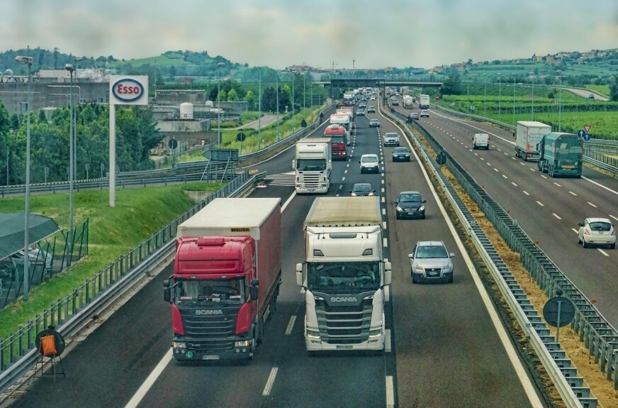 Licencja transportowa 2025 – jakie wymagania musi spełnić przewoźnik powyżej 3,5 tony?
