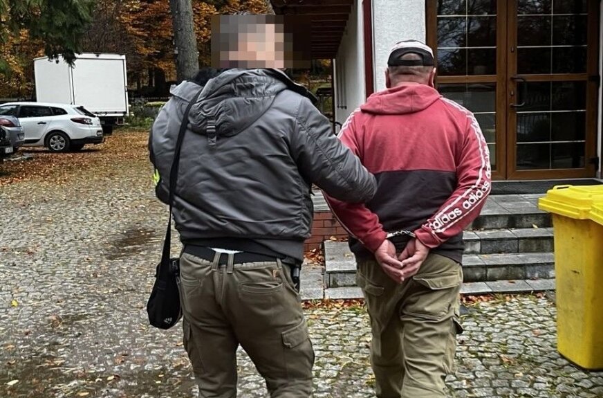 Zatrzymano trzech poszukiwanych listami gończymi