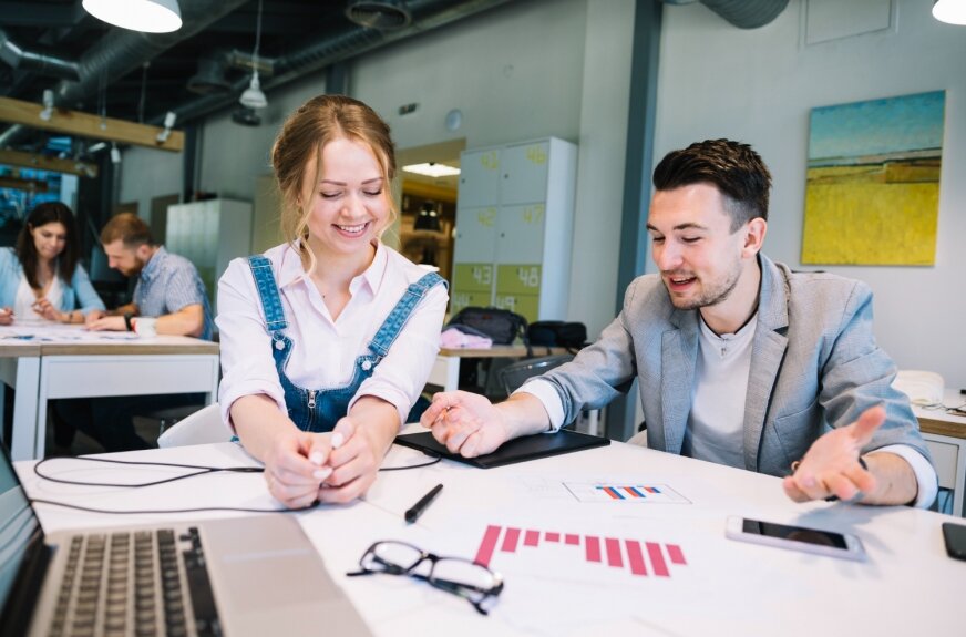 Obsługa prawna startupów - jak zabezpieczyć biznes od pierwszego dnia