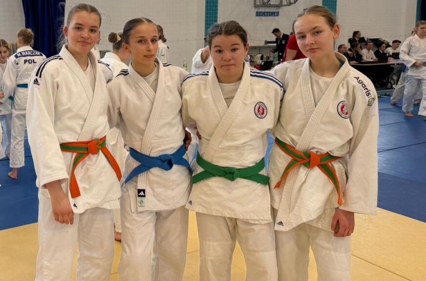 Było blisko awansu do mistrzostw Polski. Młode judoczki ze Skierniewic wróciły z cenną lekcją. 
