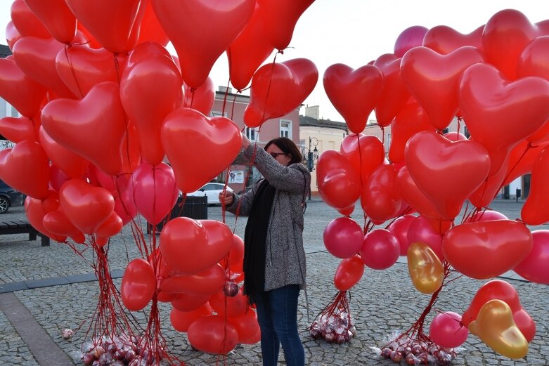  565 pysznych jabłuszek i balonów do zabrania 