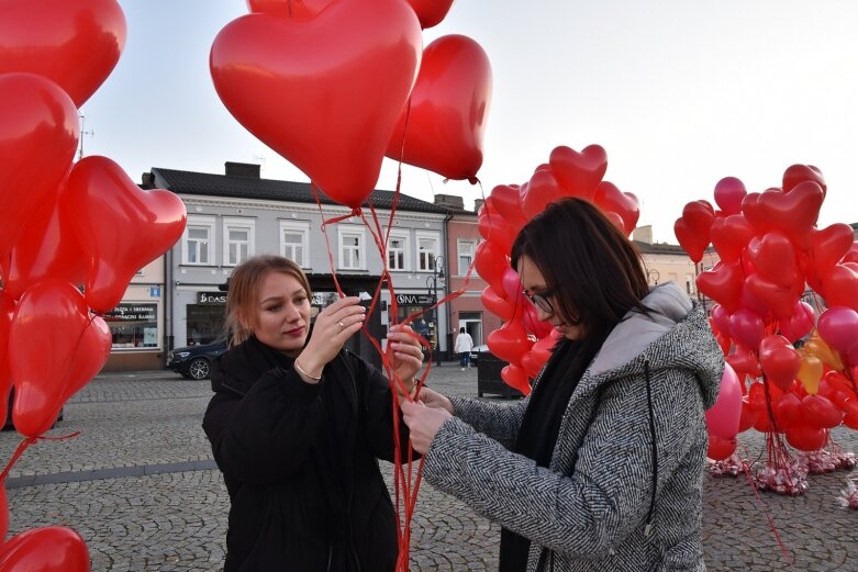  565 pysznych jabłuszek i balonów do zabrania 