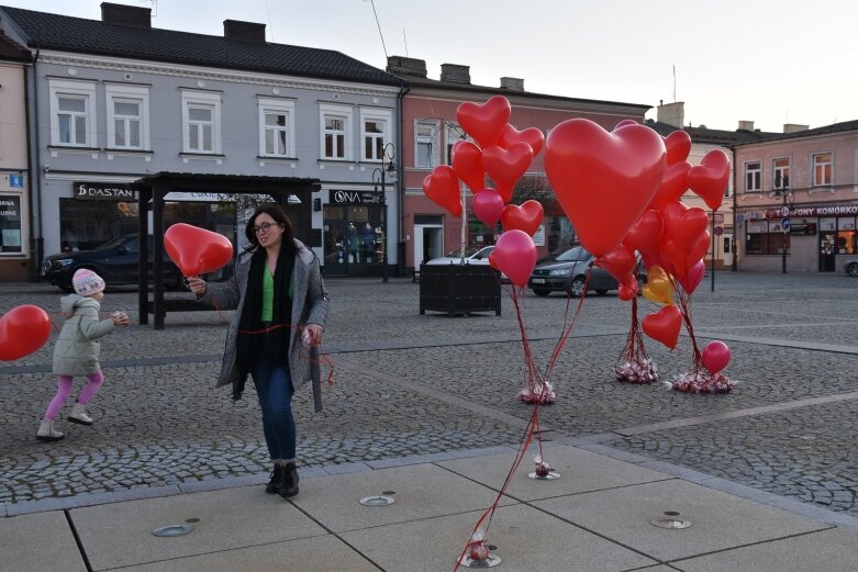  565 pysznych jabłuszek i balonów do zabrania 