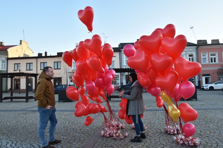  565 pysznych jabłuszek i balonów do zabrania 