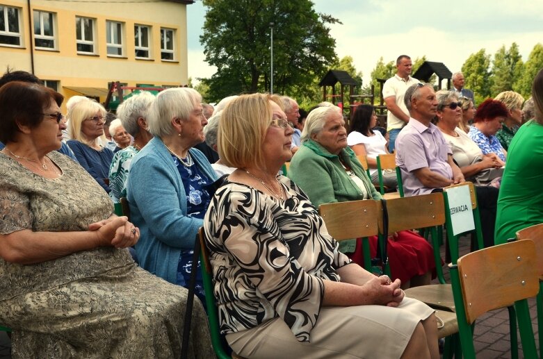  60-lecie Szkoły Podstawowej w Winnej Górze 