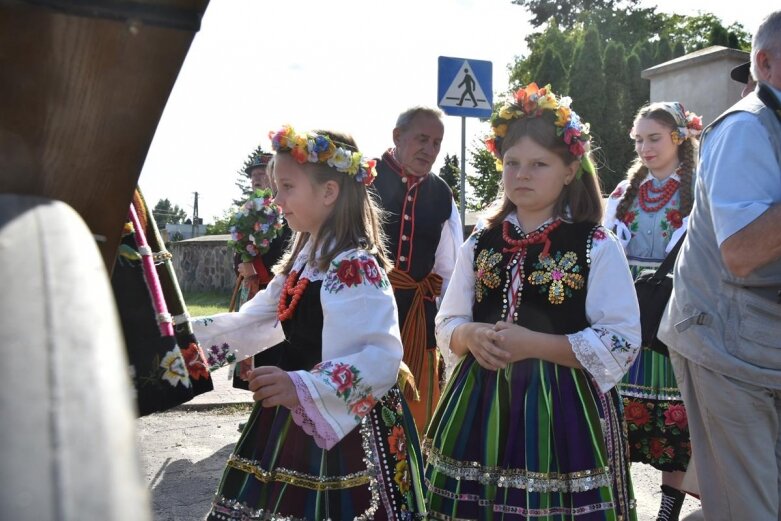  90-lecie Amatorskiego Zespołu Regionalnego z Lipiec Reymontowskich 