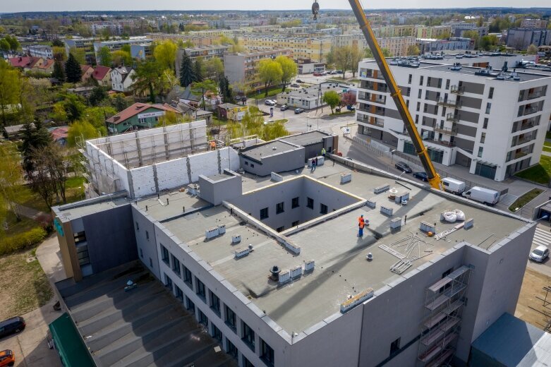  Szklany dach w centrum kultury w Skierniewicach [ZDJĘCIA, FILM] 