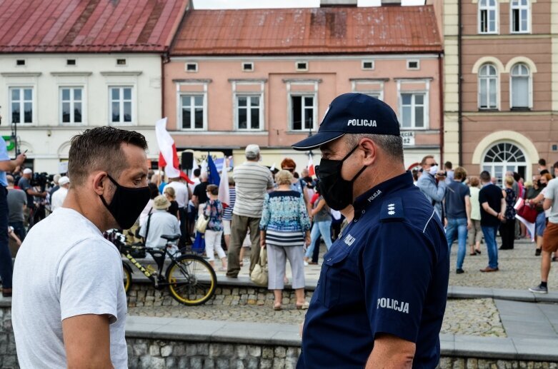  Rafał Trzaskowski w Skierniewicach wzywa kontrkandydata do debaty 