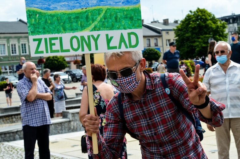  Rafał Trzaskowski w Skierniewicach wzywa kontrkandydata do debaty 