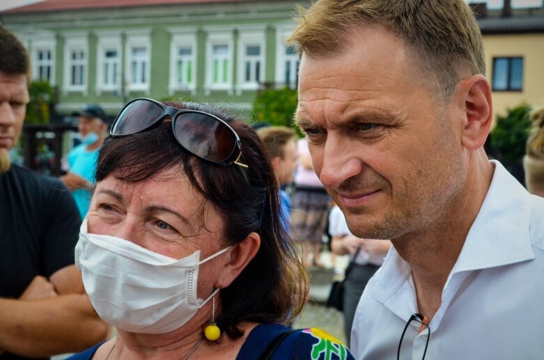  Rafał Trzaskowski w Skierniewicach wzywa kontrkandydata do debaty 