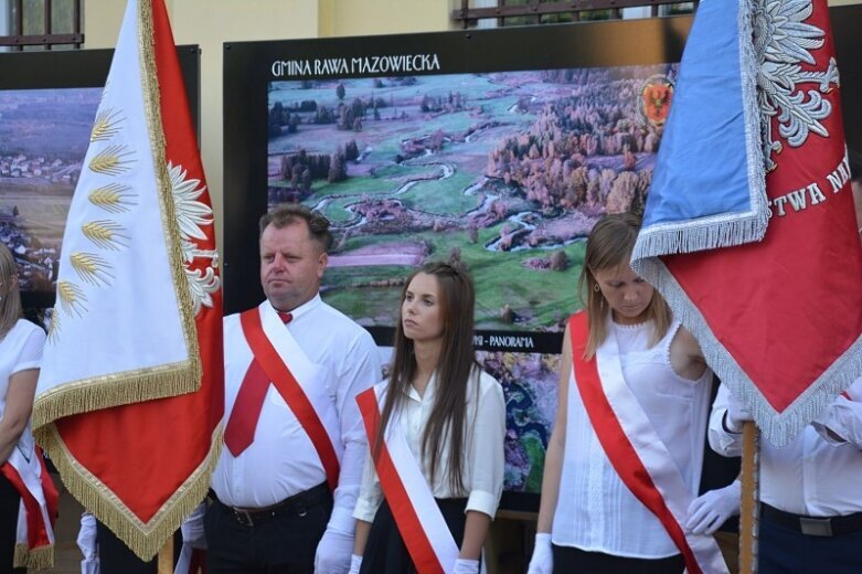  Maszerowali w asyście orkiestry OSP Rawa Mazowiecka. Relacja z 100-lecia Bitwy Warszawskiej 