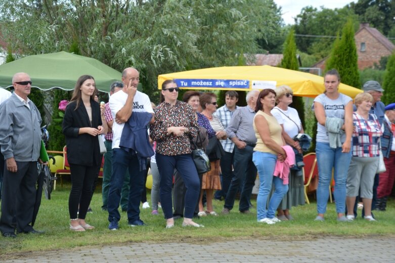  W Wilkowicach trwa niezwykła zabawa 