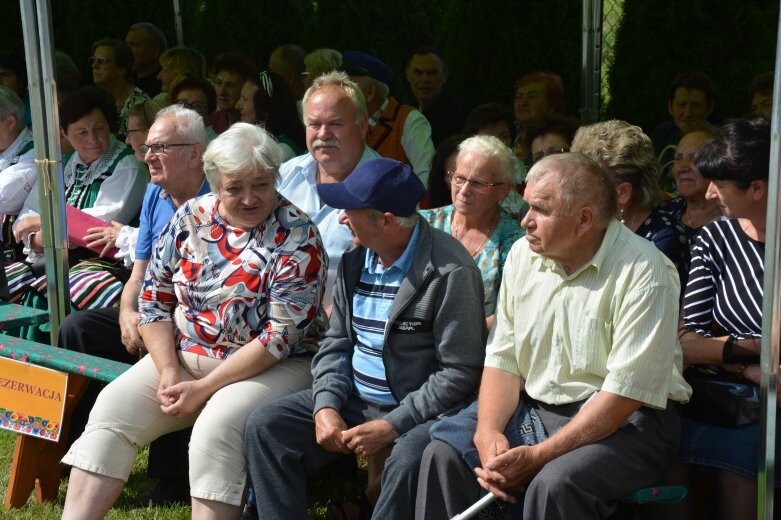  W Wilkowicach trwa niezwykła zabawa 