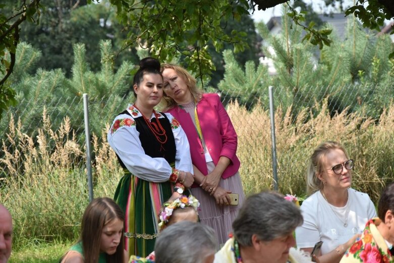  Dożynki 2021: gminny folklor w Zagrodzie Ludowej [ZDJĘCIA] 