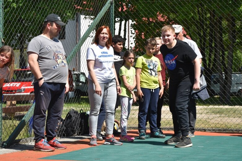  Ruszyli w teren sprzątać gminę Skierniewice 