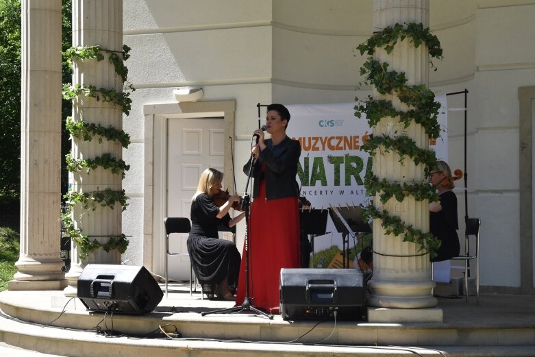  Altana pełna publiczności, a na scenie Apertus Quartet 