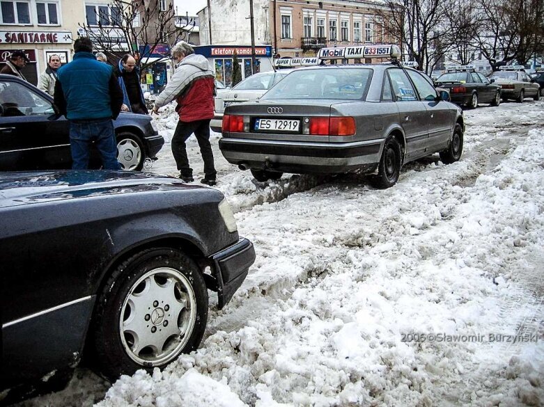  Atak zimy w Skierniewicach. Tak wyglądało miasto w 2006 roku [ZDJĘCIA] 