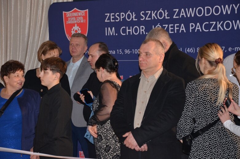 Bal maturzystów „Mechanika” zakończył sezon studniówkowy w Skierniewicach