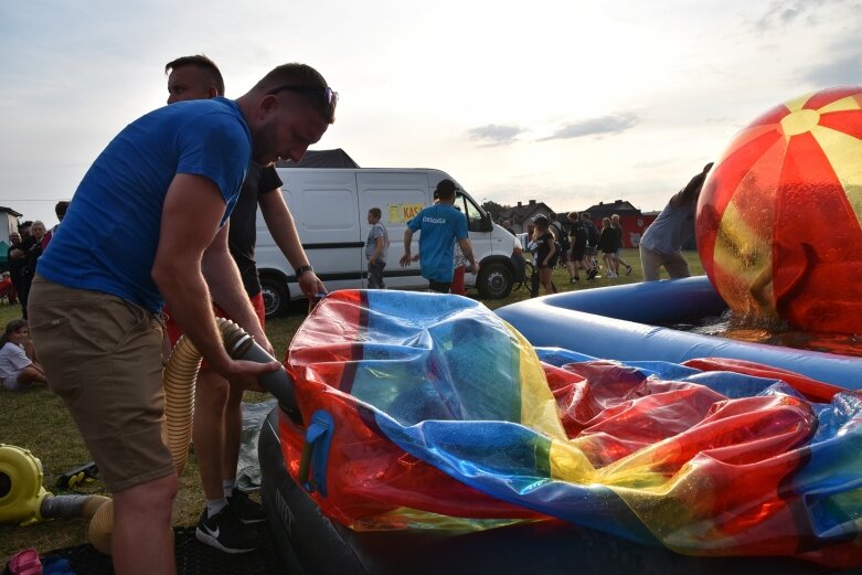  Biesiada po skierniewicku. Wieczorem zawitały tłumy  